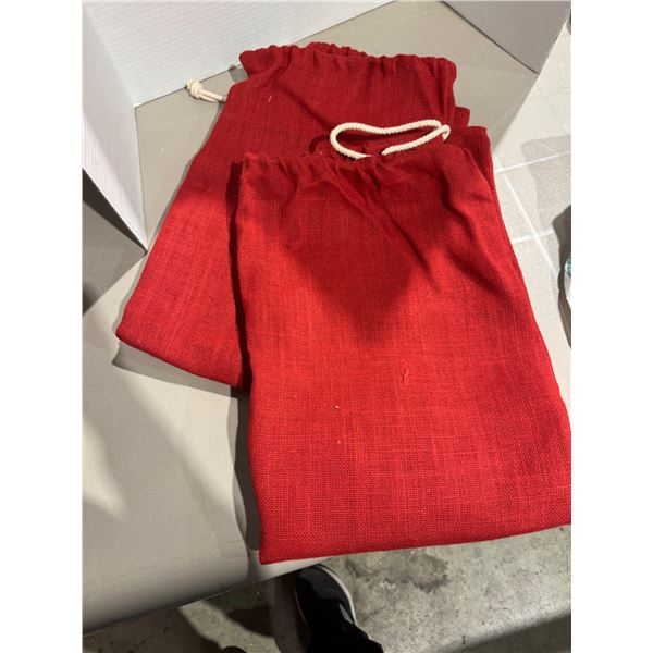2 large gift bags