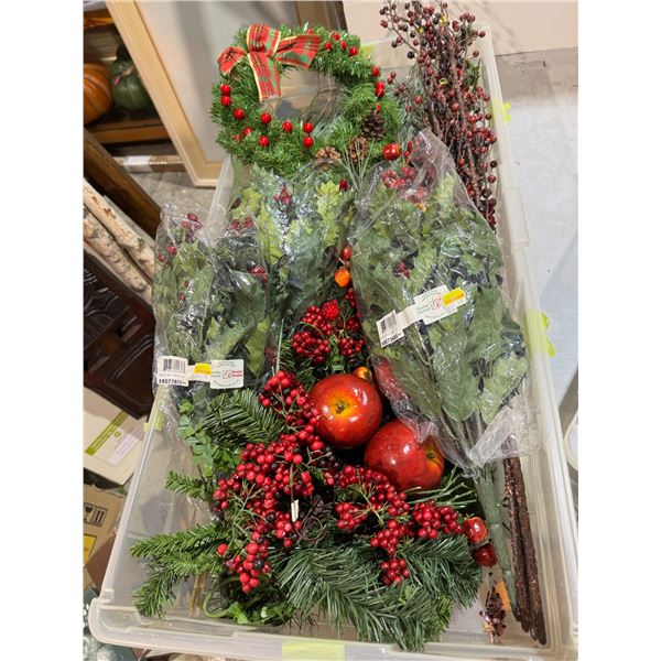 Crafting items, wreath, etc.