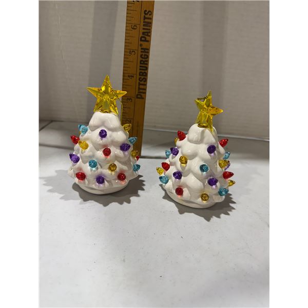 Christmas tree ornaments LIGHT UP