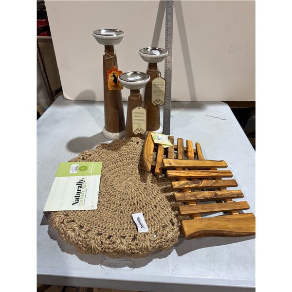 Candleholders, wood, home decor, and placemats