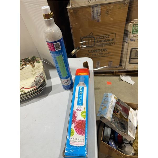 Soda stream CO2 carbonator