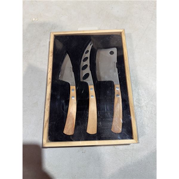 LEGNOART cheese enthusiast set