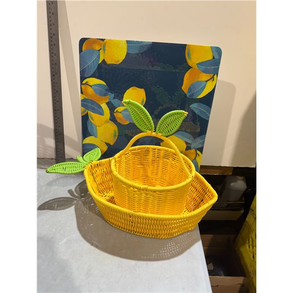 Lemon, serving plate and baskets