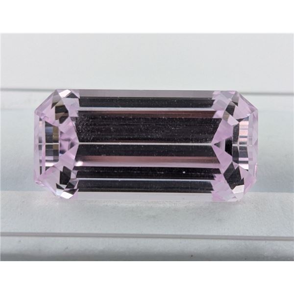 18.39 ct Certified Pink Kunzite gemstone ($9,195 Appraisal)