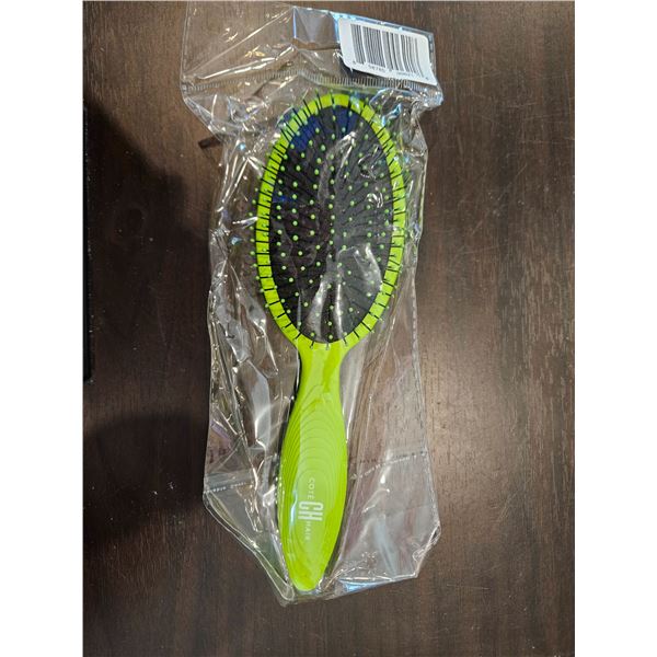 Cote hair brush