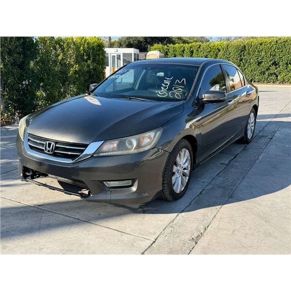 HOND ACCORD 2013 T-REPO 2 DAYS