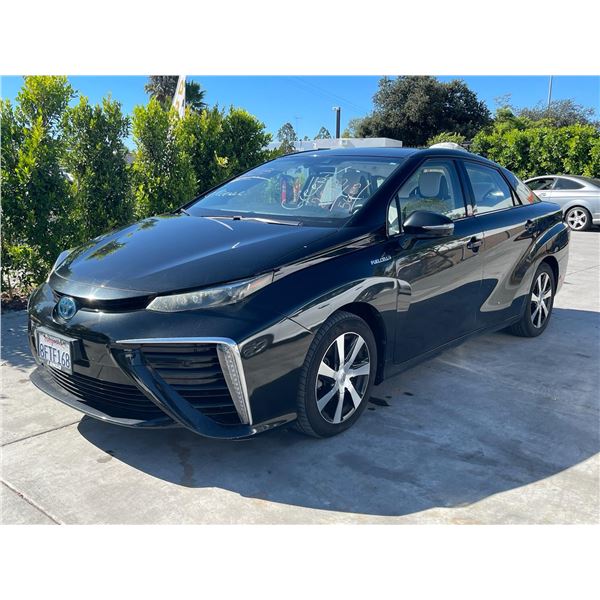 TOYT MIRAI 2018 T-2 DAYS