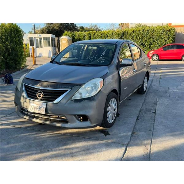 NISS VERSA 2012 APP-DUP/T-SALVA