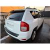 Image 3 : JEEP  COMPASS 2011 O/S T-TMU 2 DAYS