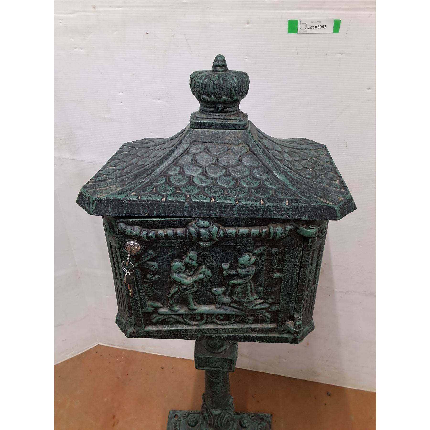 Victorian Style Mailboxes *Decorative 19th Century Victorian Style Garden Mailbox 44