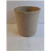 Image 3 : 1 Gallon Medalta Crock-has crack - PICK UP