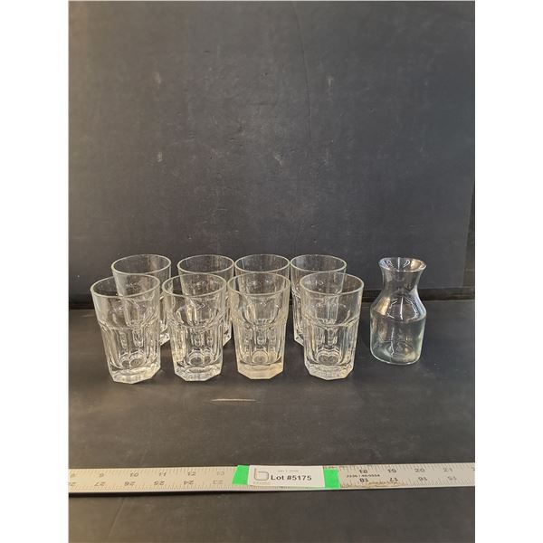 (8) Dinner Glasses 5" Tall, Vase