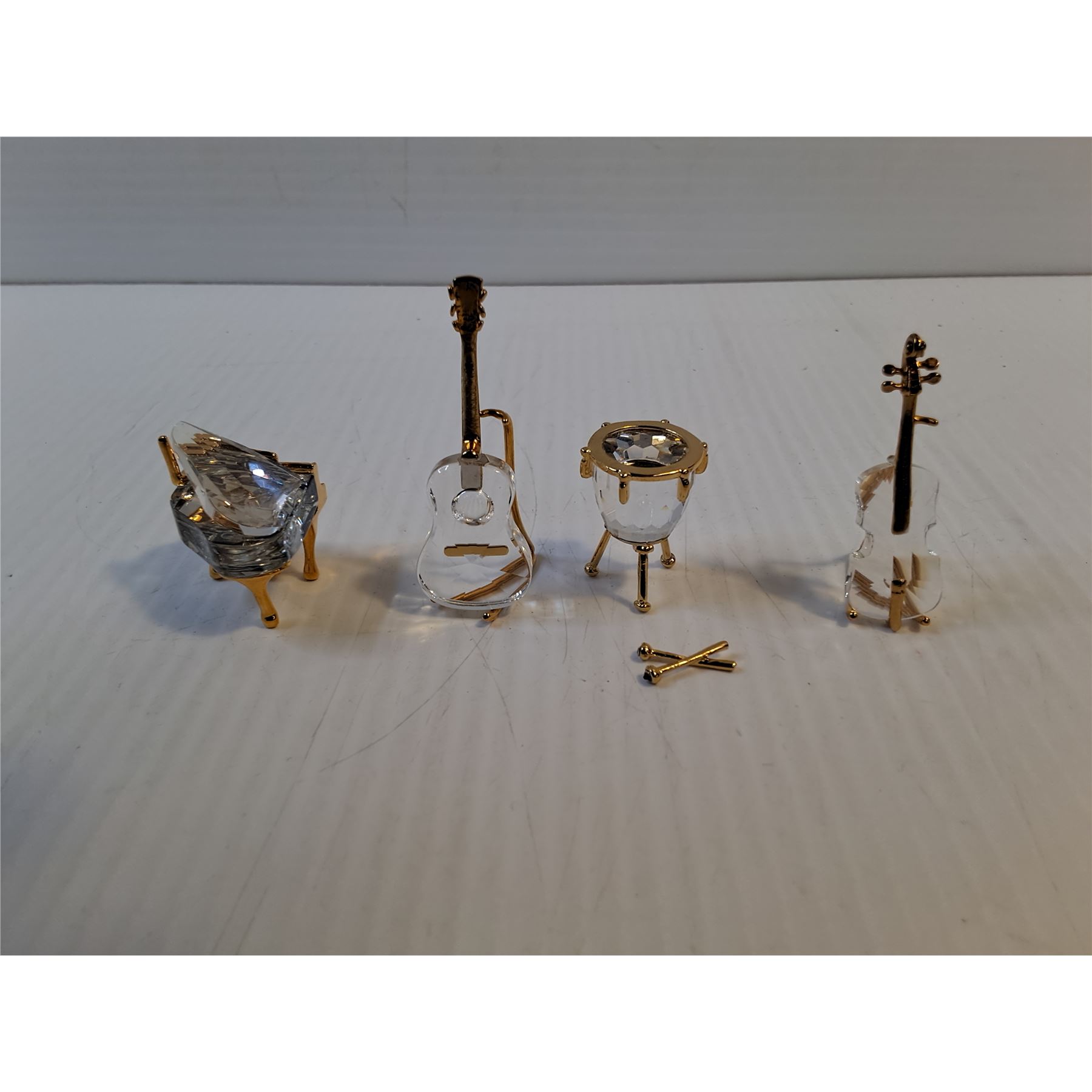 Miniature Crystal Musical Instruments Set of 4 - Unmarked - Bodnarus ...