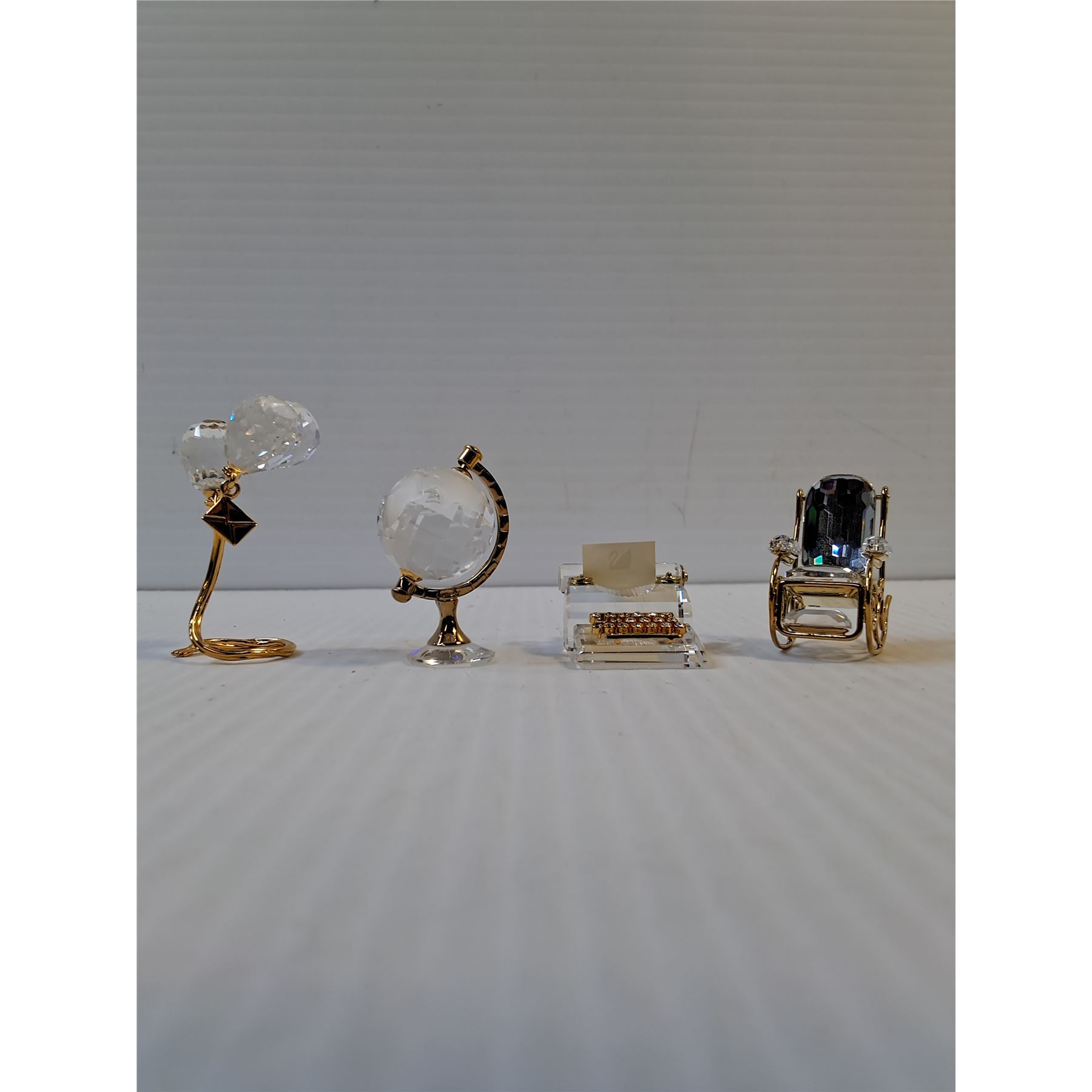Miniature Crystal Figurines Balloons & Globe Unmarked , Typewriter ...