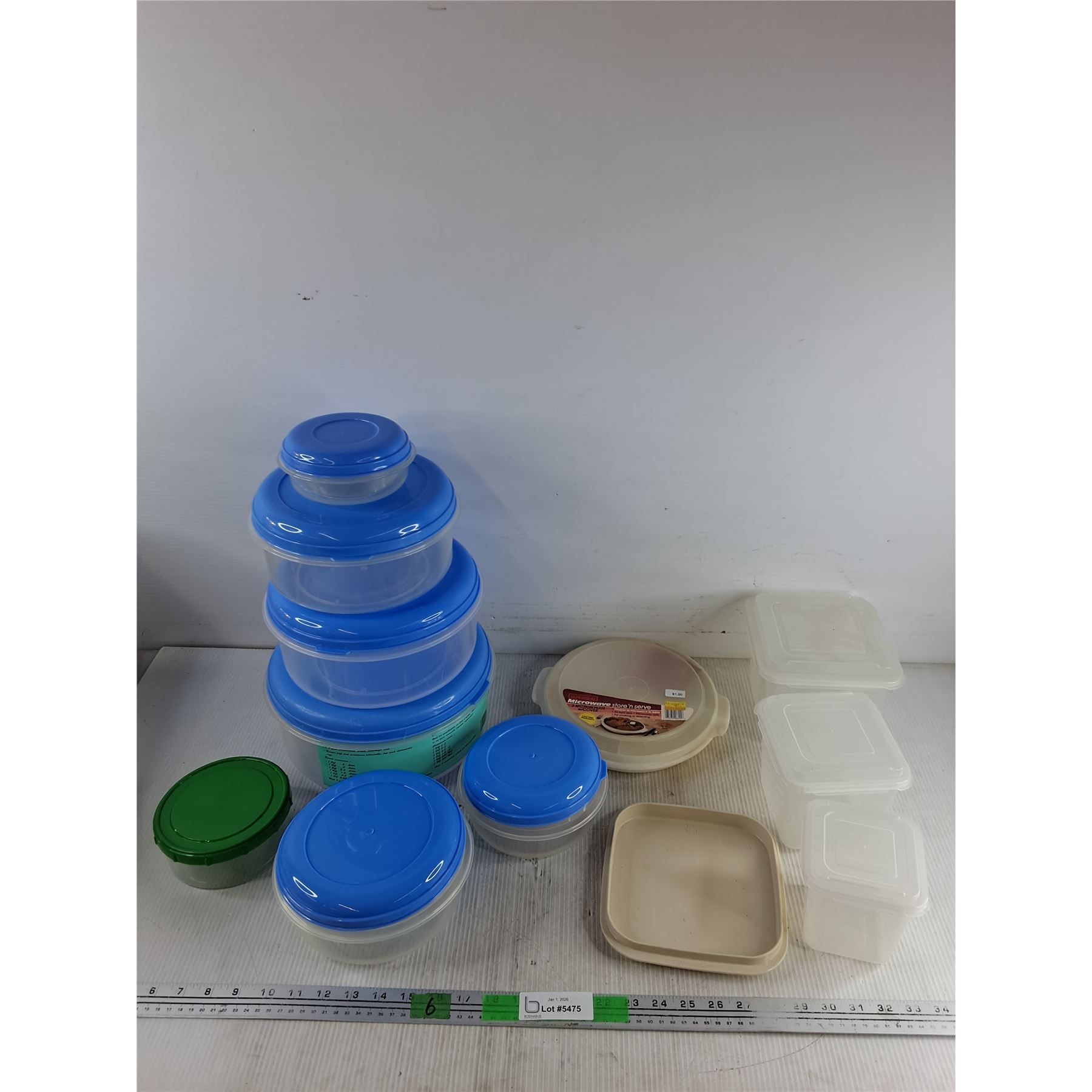 (10) Plastic Containers with Lids, Superseal 3 Section Plate, Slim ...