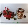Image 1 : Artificial Christmas Bouquet, Pinecones