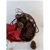 Image 2 : Artificial Christmas Bouquet, Pinecones