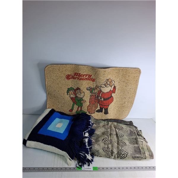 Merry Christmas Map 30"x 20.5", (3) Throw Blankets Up To Approx 56"x56