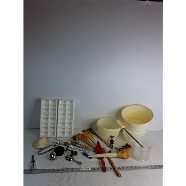 (3) Plastic Mixing Blows Up To 9"x4.5", Pizza Cutter, Wooden Utensils, Misc