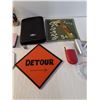 Image 3 : Playing Cards, Vintage Advertising Ashtray, Fine Cuban Cigars Decor Sign, misc