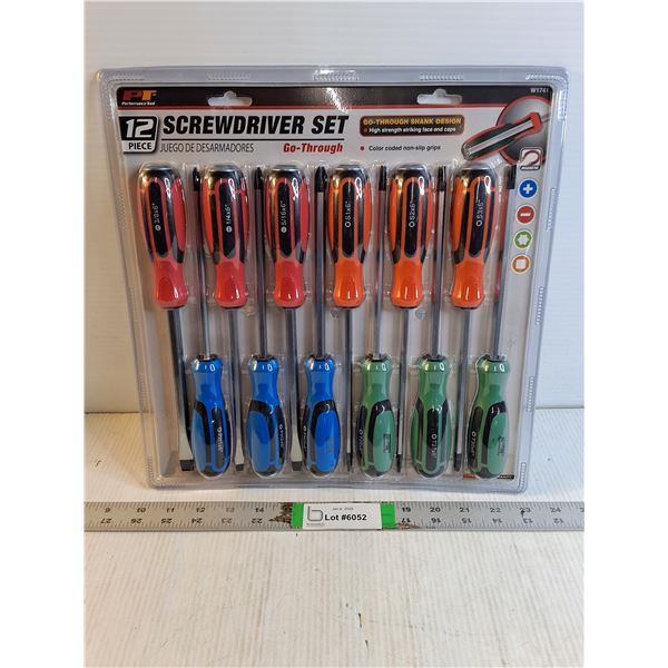 NIB Performance Tool 12 Piece Screwdriver Set