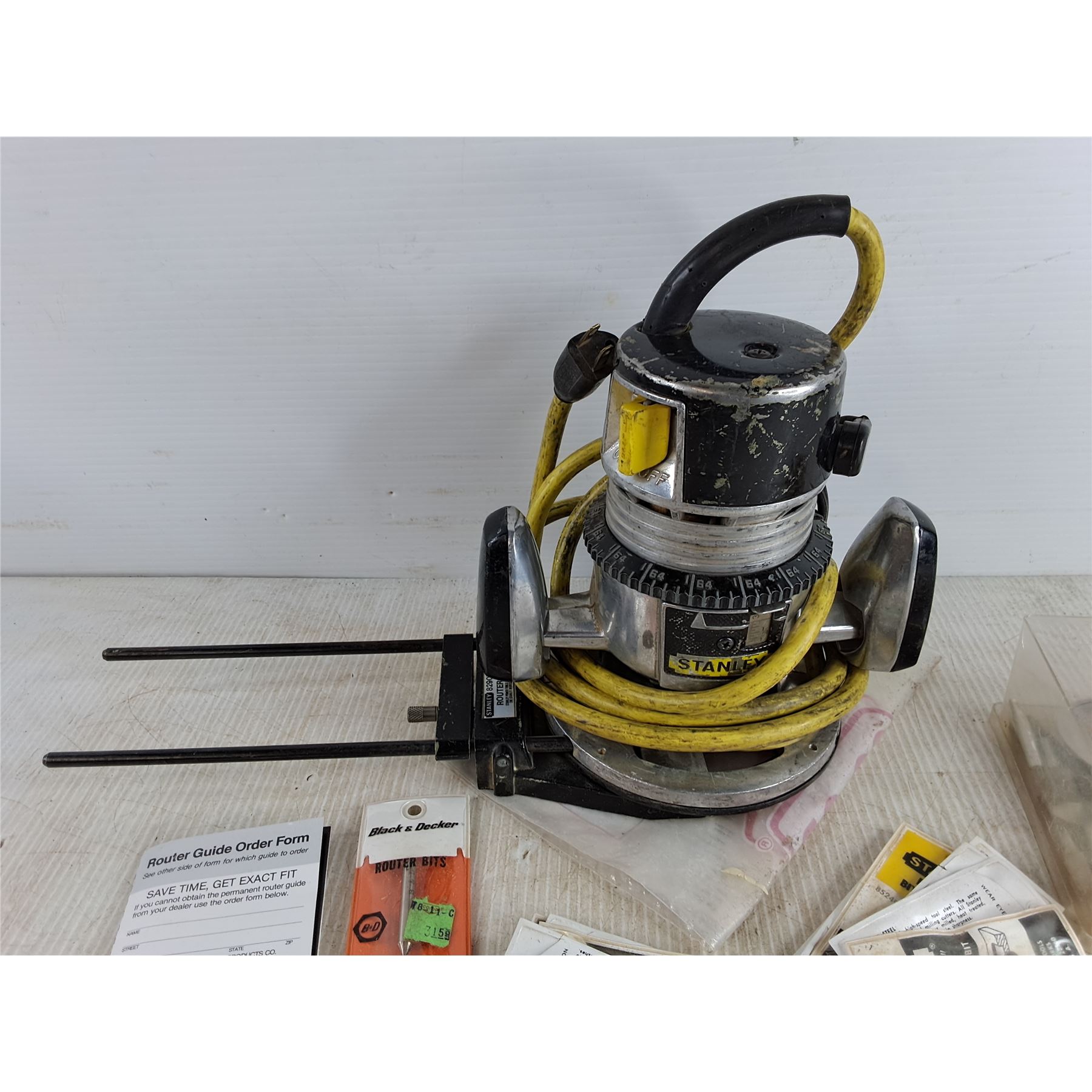Stanley Router H39b Stanley Electric 82902 Router - Powers On, As Is, Router Guide ...