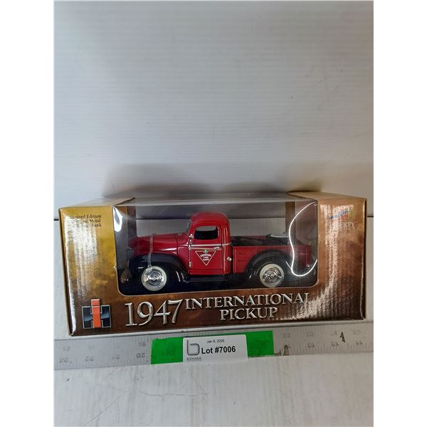 Canadian Tire 1947 International Pickup Model Coinbank, NIB