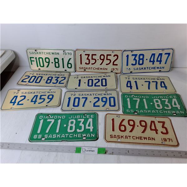 (11) Saskatchewan License Plates- 1965-76