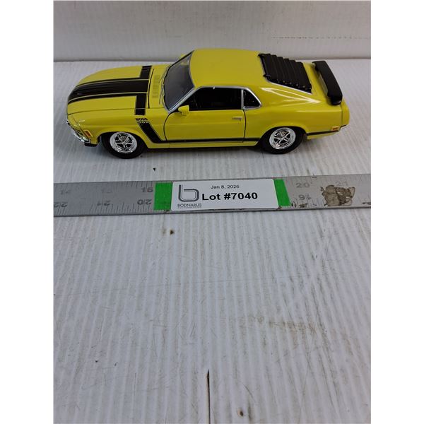 1:24 Die Cast 1970 Ford Mustang