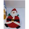 Image 4 : Teddy Bear Set, Santa Ornament, Angel Plastic Canvas Craft