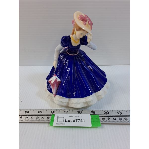 Royal Doulton "Lady Mary" Figurine - 7" Tall