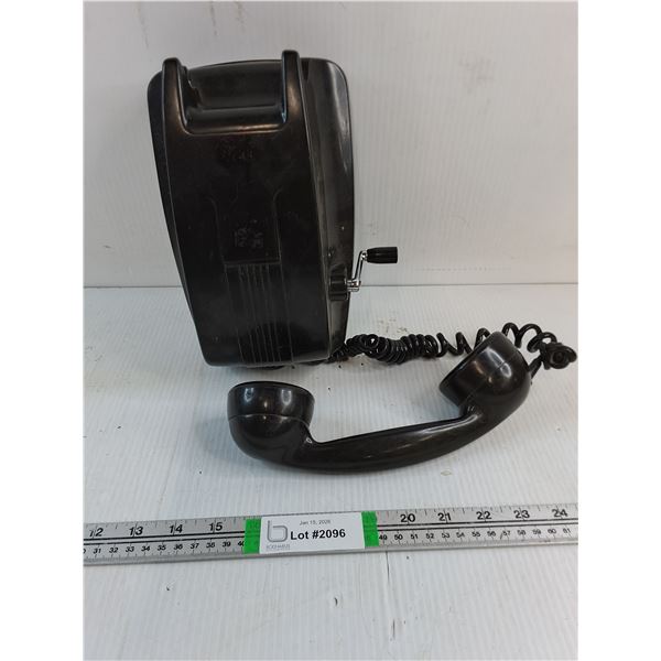 Vintage Wall Mount Crank Telephone