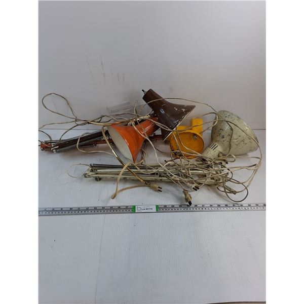 (4) Adjustable Work Bench Lights-untested-as is - PICK UP