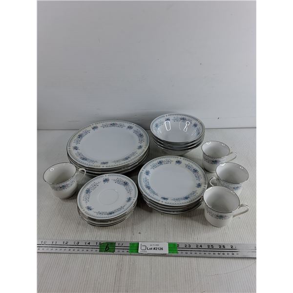 20 Piece Ceramic Dinnerware Set - Dining Plates, Bowls, Saucers, Tea Cups - PICK UP
