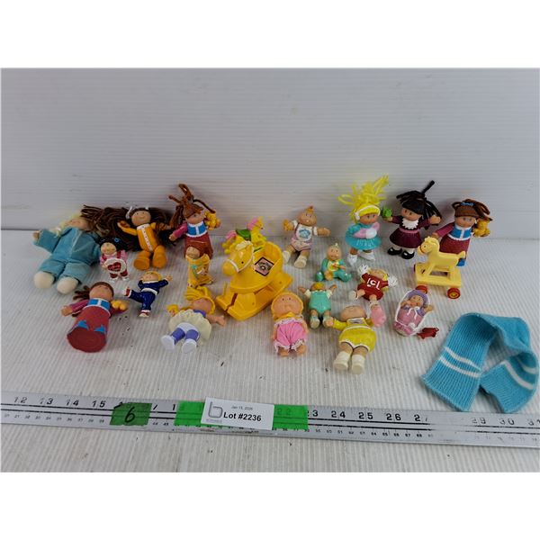 Vintage Cabbage Patch Kids Figures