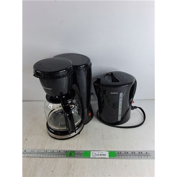 Toastmaster Coffee Maker & Sunbeam Electric Kettle - Powers On, As Is