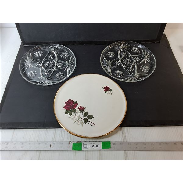 Glass & Ceramic Serving Plates Up to 11"