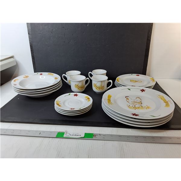 Stokes Ceramic Chicken Dish Set - PICK UP
