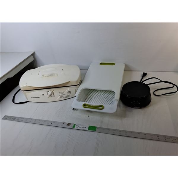 Hamilton Beach Grill, Slow Cooker- Both Power On/As Is, Chopping Board