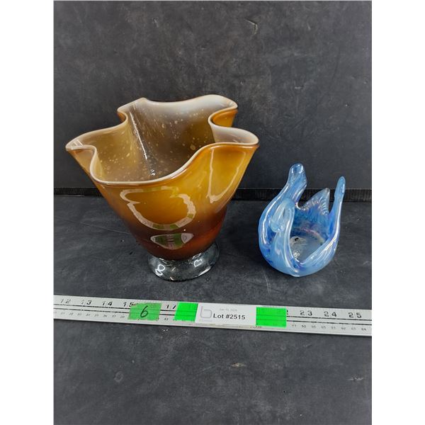 Ruffled Amber Vase & Blue Swan Figurine