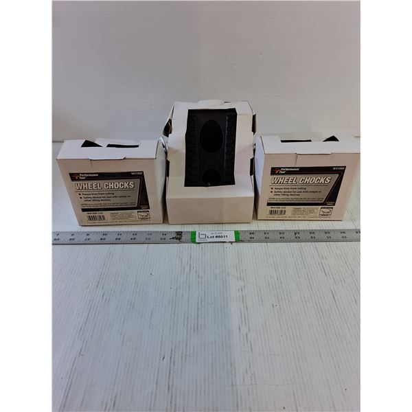 (3) Wheel Chocks-unopened