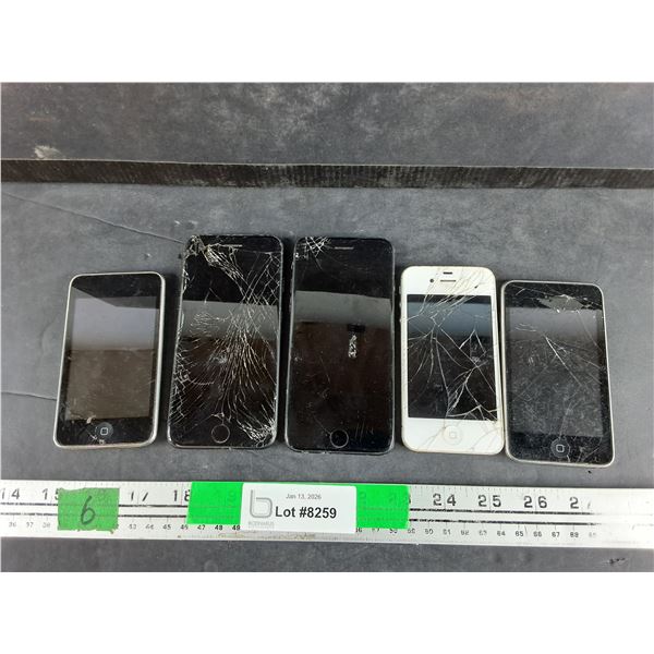 (2) Apple iPods, (2) Apple iPhone & Apple iPhone 4 - As Is, For Parts