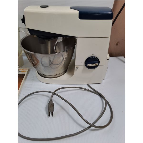 Vintage Kenwood Chef-powers on-as is-lots of accessories included - PICK UP