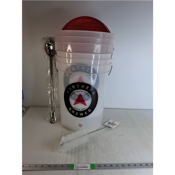 (2) Northern Brewer Pails, Bottle Brush - PICK UP ONLY