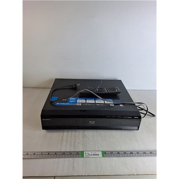 Sony Blue Ray DVD Player With Remote- As Is, 17" x 15.5" x 3.5"
