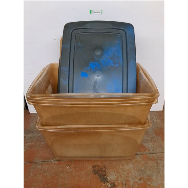 *(6) Totes with some mismatched Lids, Cannot Ship