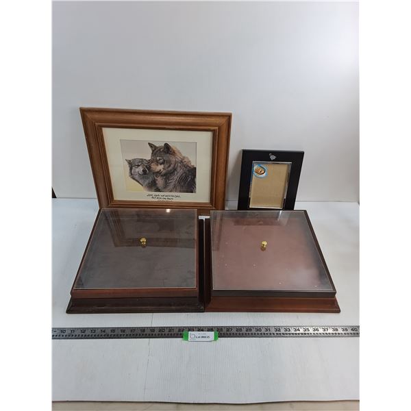 Wood Framed Wolves Print - 18" x 15", Picture Frame, Wooden Cases w/Plastic Lids - 14" x 15"