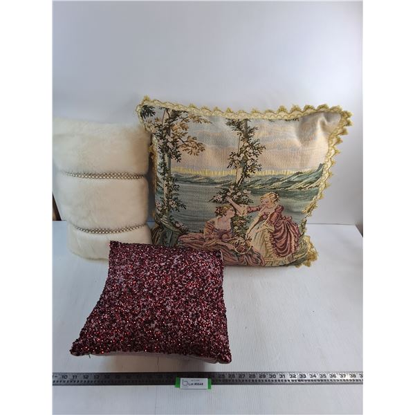 (3) Throw Pillows