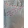 Image 2 : (3) Throw Pillows & 2 Pillow Covers