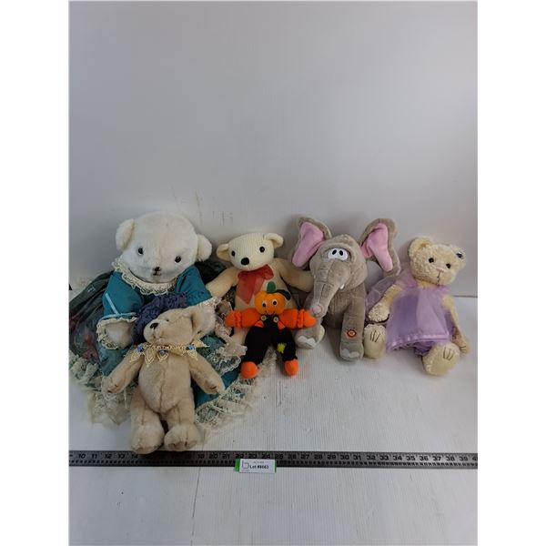 (6) Stuffy Toys